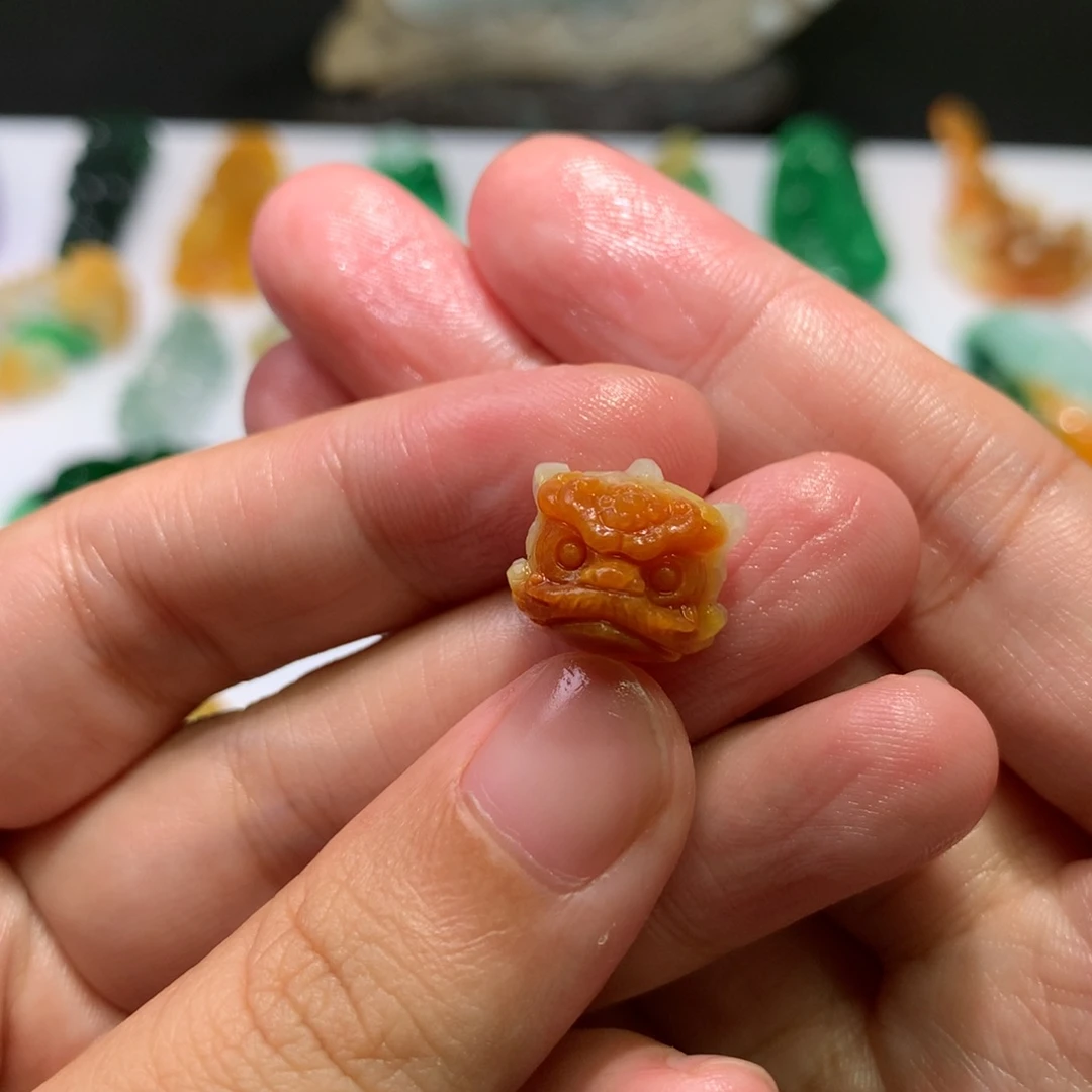 未镶嵌定制翡翠?****?醒狮