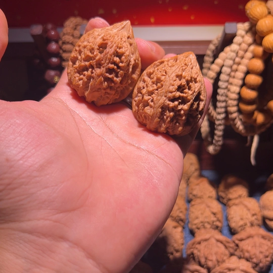 文玩核桃吊坠41精修大沽石一对