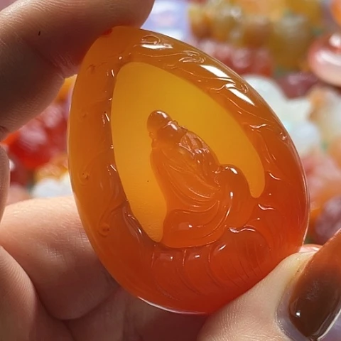 未镶嵌颈饰玛瑙/玉髓琰*