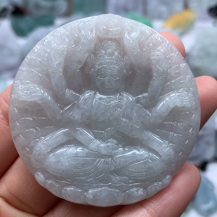 翡翠未镶嵌颈饰千手观音福利