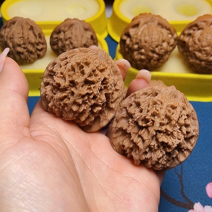 吊坠文玩核桃富**海满天星的