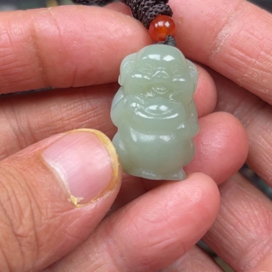 和田玉吊坠未镶嵌