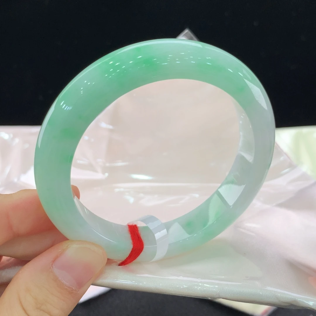 翡翠手镯未镶嵌0705