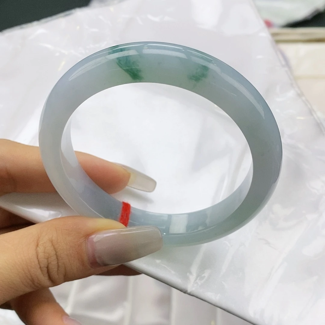 【闪购商品】未镶嵌手镯翡翠