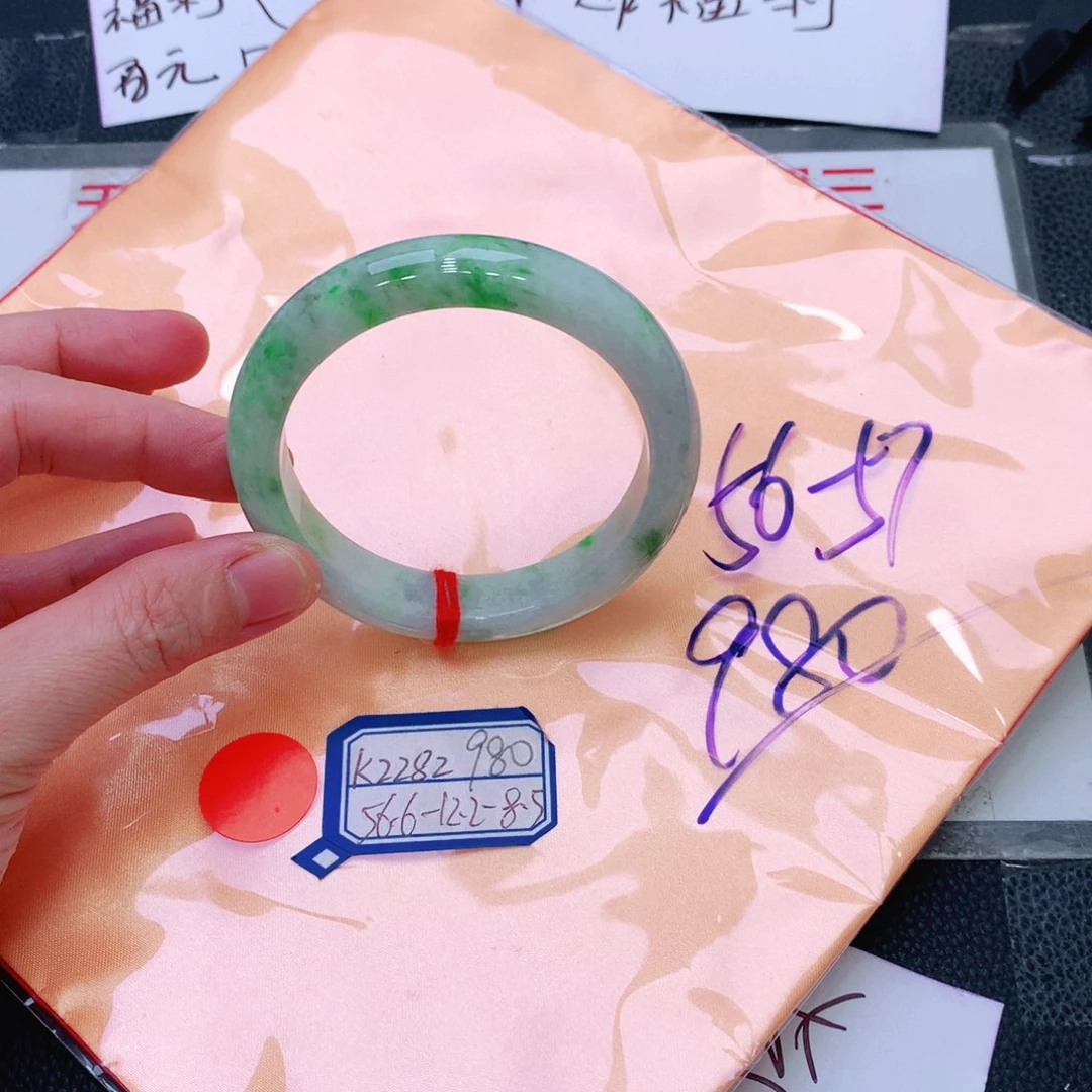 未镶嵌手镯翡翠缅甸翡翠手镯