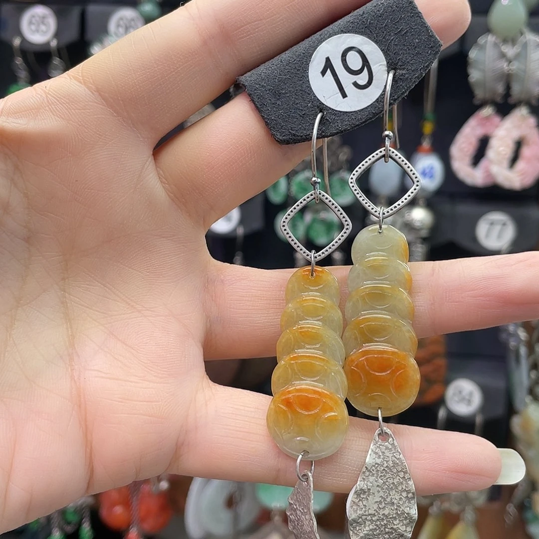 艾***思翡翠银S925镶嵌耳饰279hjnh