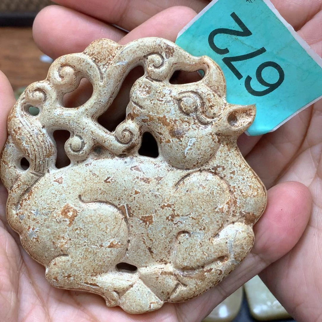 未镶嵌和田玉挂件