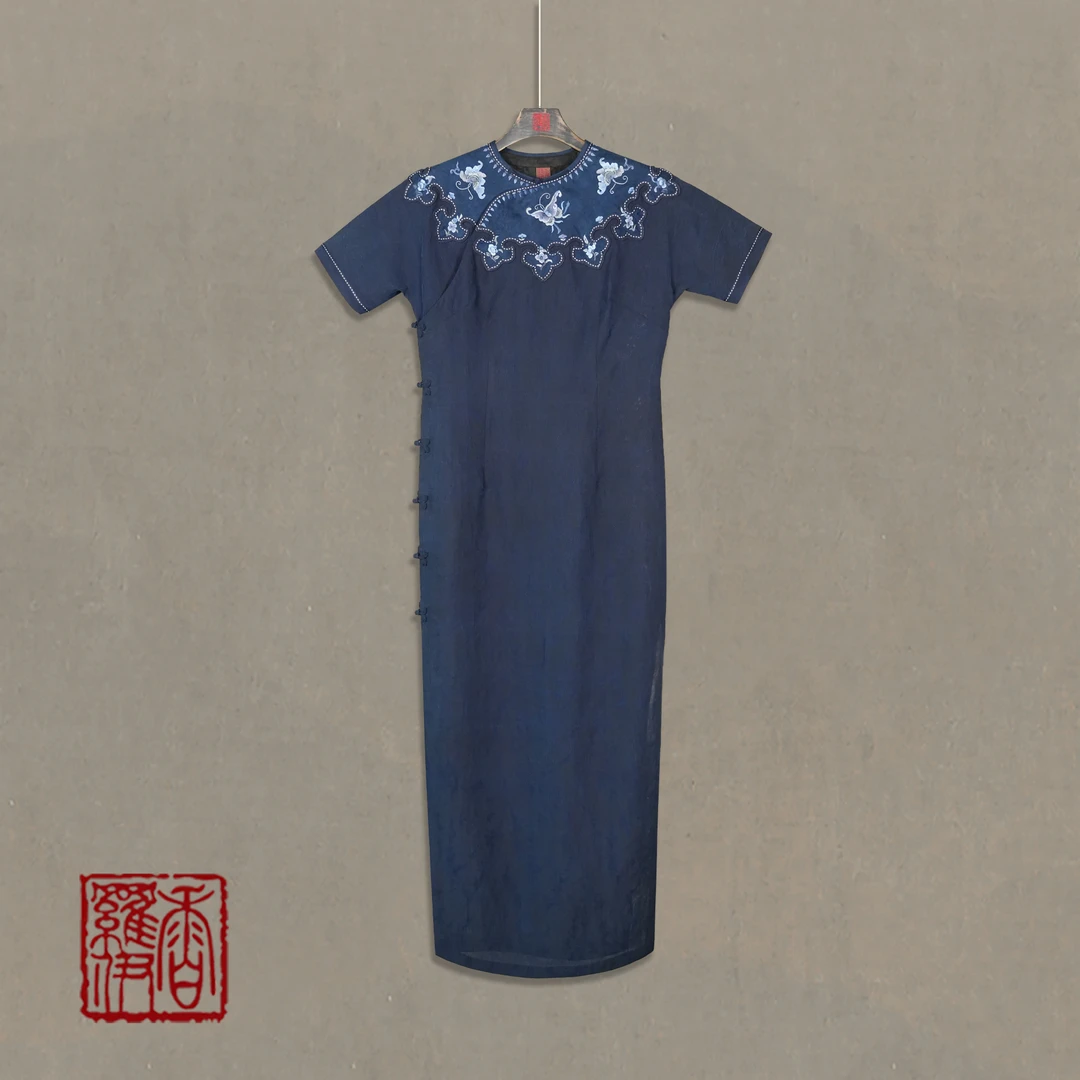 香罗伊【蝶菲】传统中绣花旗袍