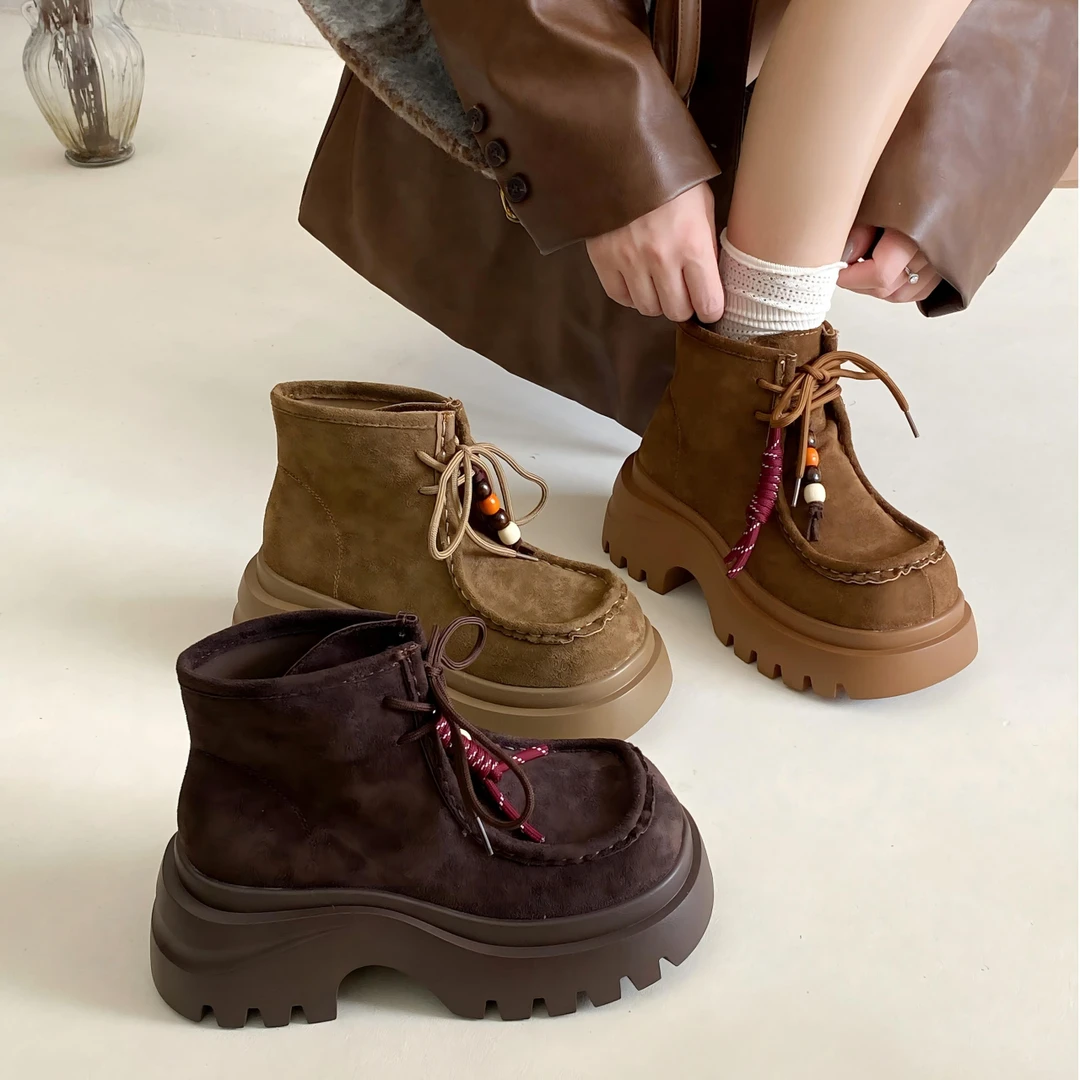 磨砂皮松糕厚底马丁靴女2025秋季新款复古百搭小个子增高机车短靴