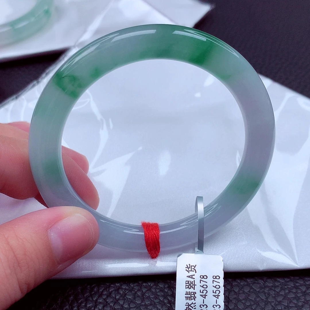 翡翠未镶嵌手镯天然缅甸翡翠A货