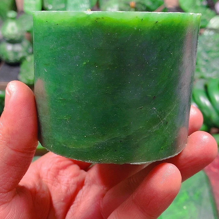 未镶嵌和田玉（碧玉）挂件