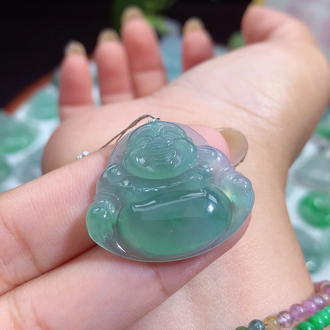 翡翠未镶嵌颈饰佛公