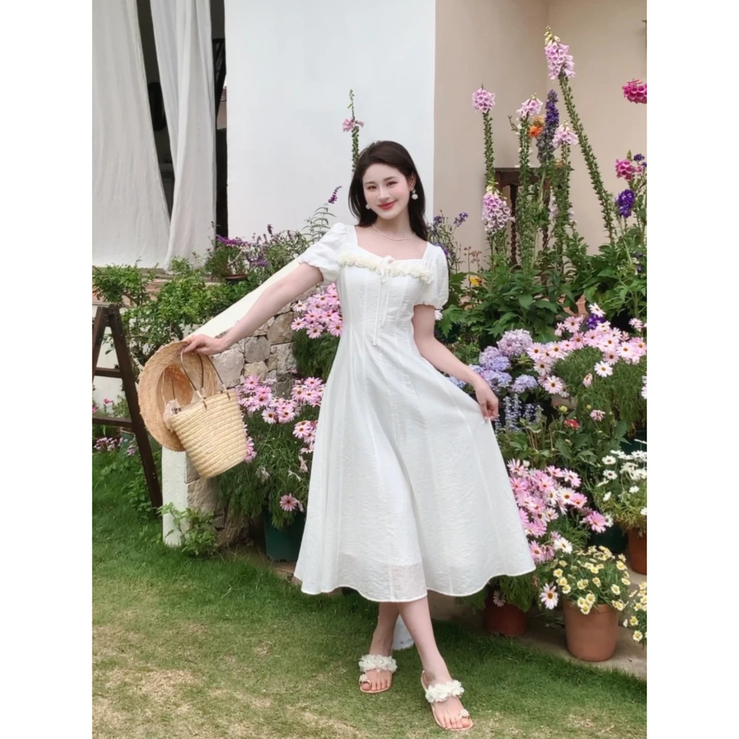 鹿向南【心动时刻】MOMO2025年夏季新款初恋长款连衣裙QYM002524