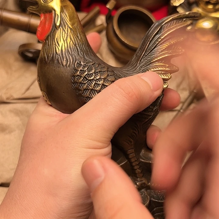 文玩铜器做工精良