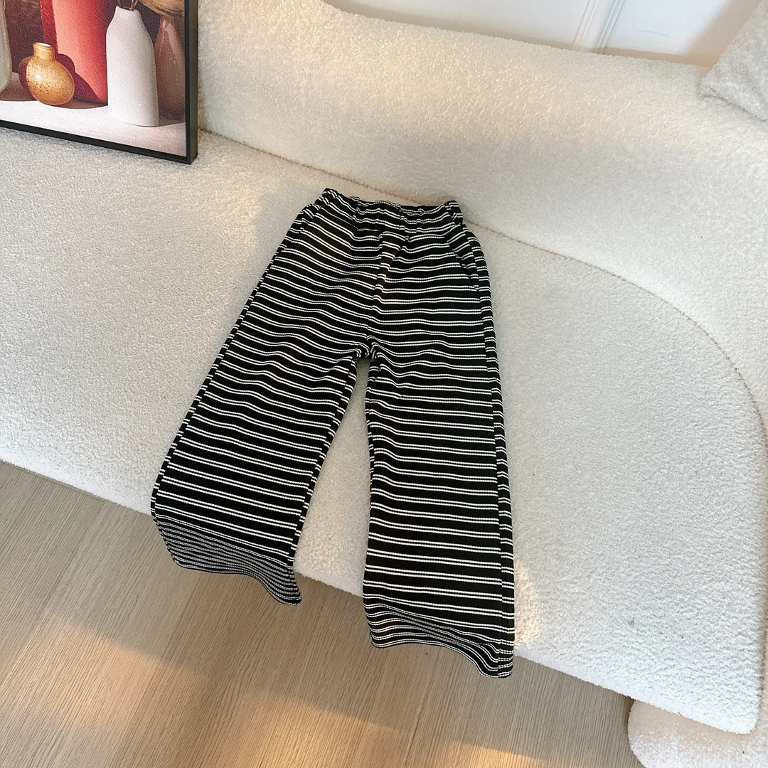 春夏款儿童宽松简约休闲黑白条纹色卫裤S1005