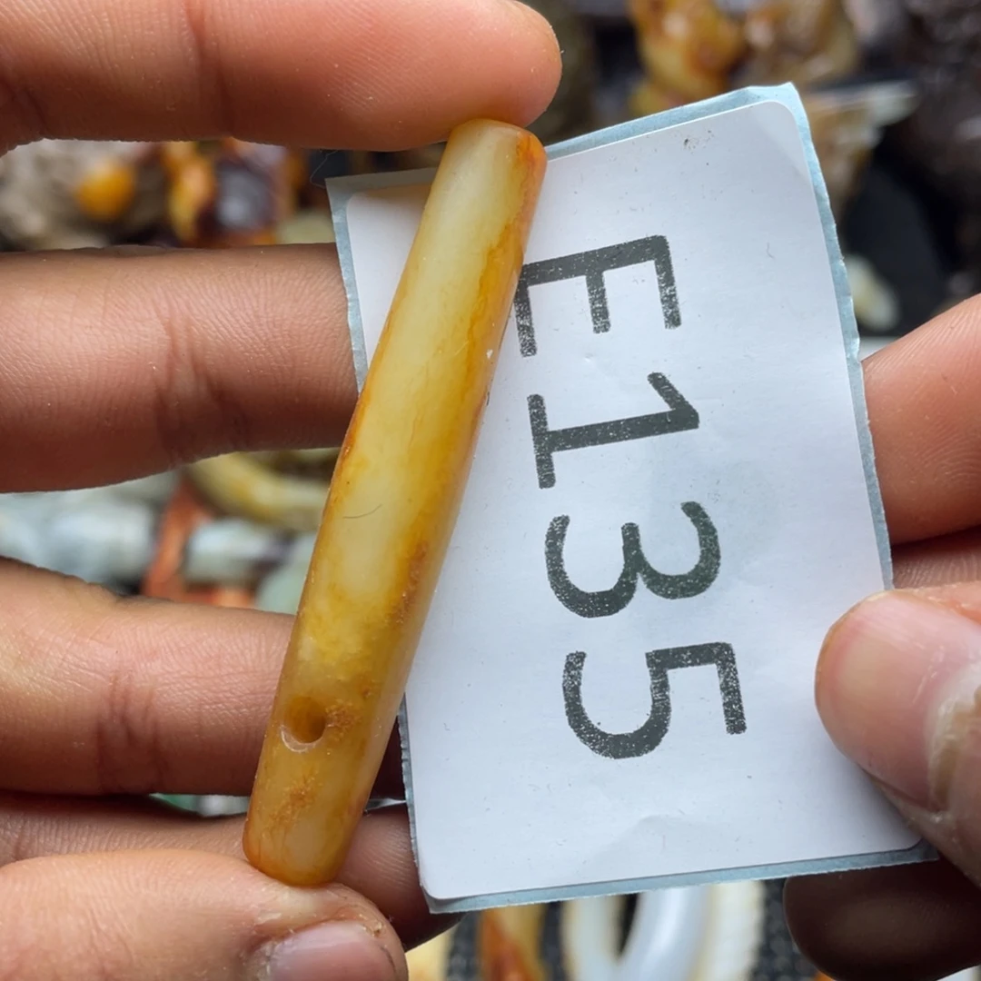 和田玉（糖玉）挂件未镶嵌