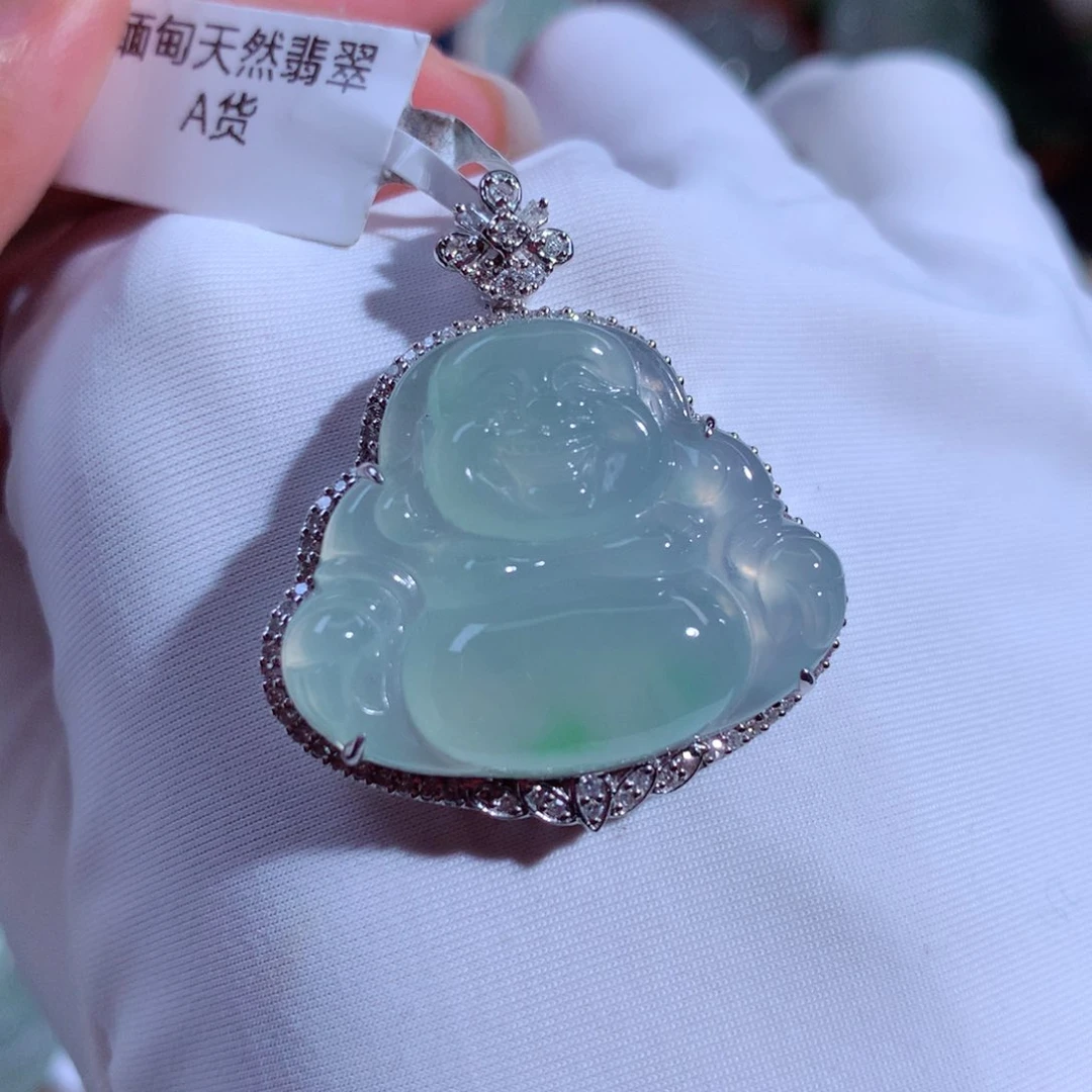 翡翠颈饰18K金镶嵌佛公