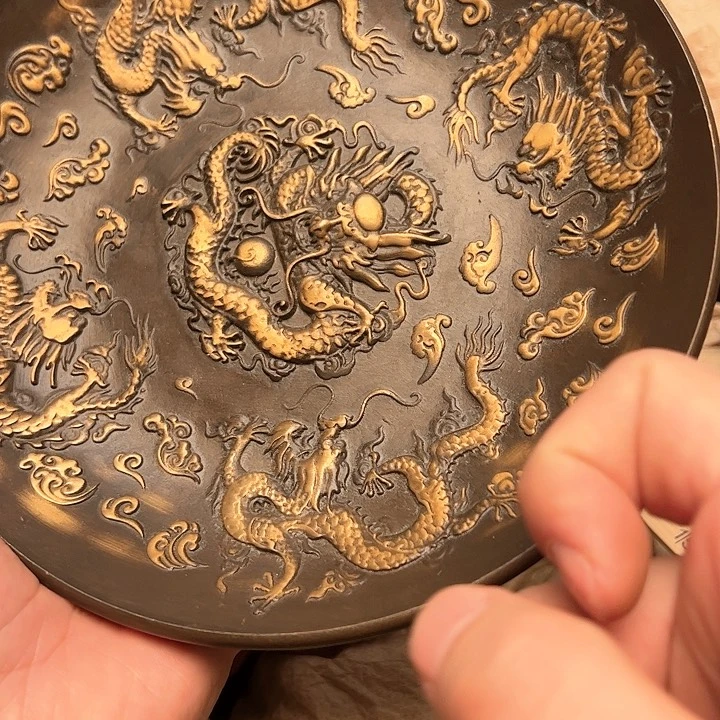 文玩铜器做工精良