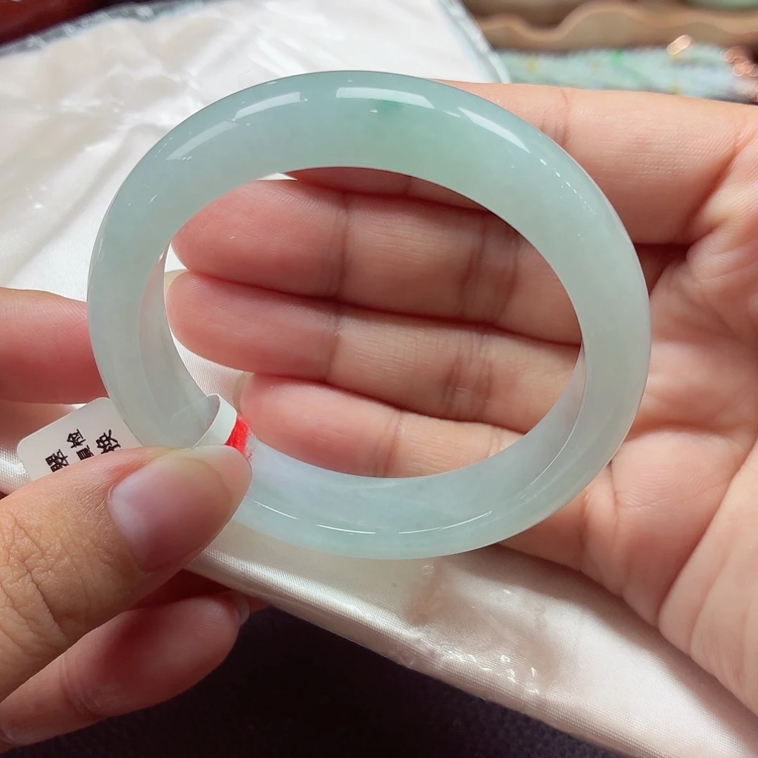 翡翠未镶嵌手镯天然缅甸A货翡翠