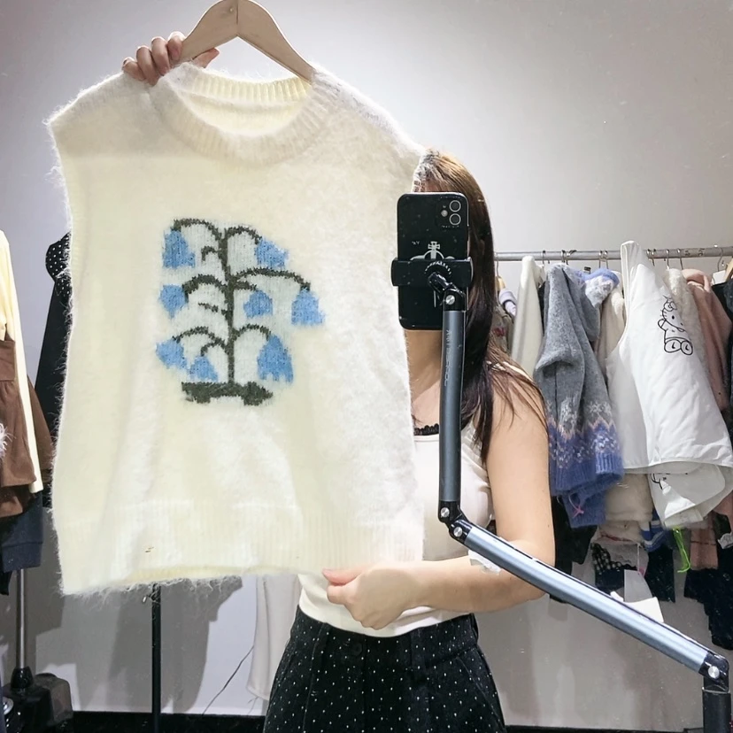 【闪购商品】瑕疵白色马甲