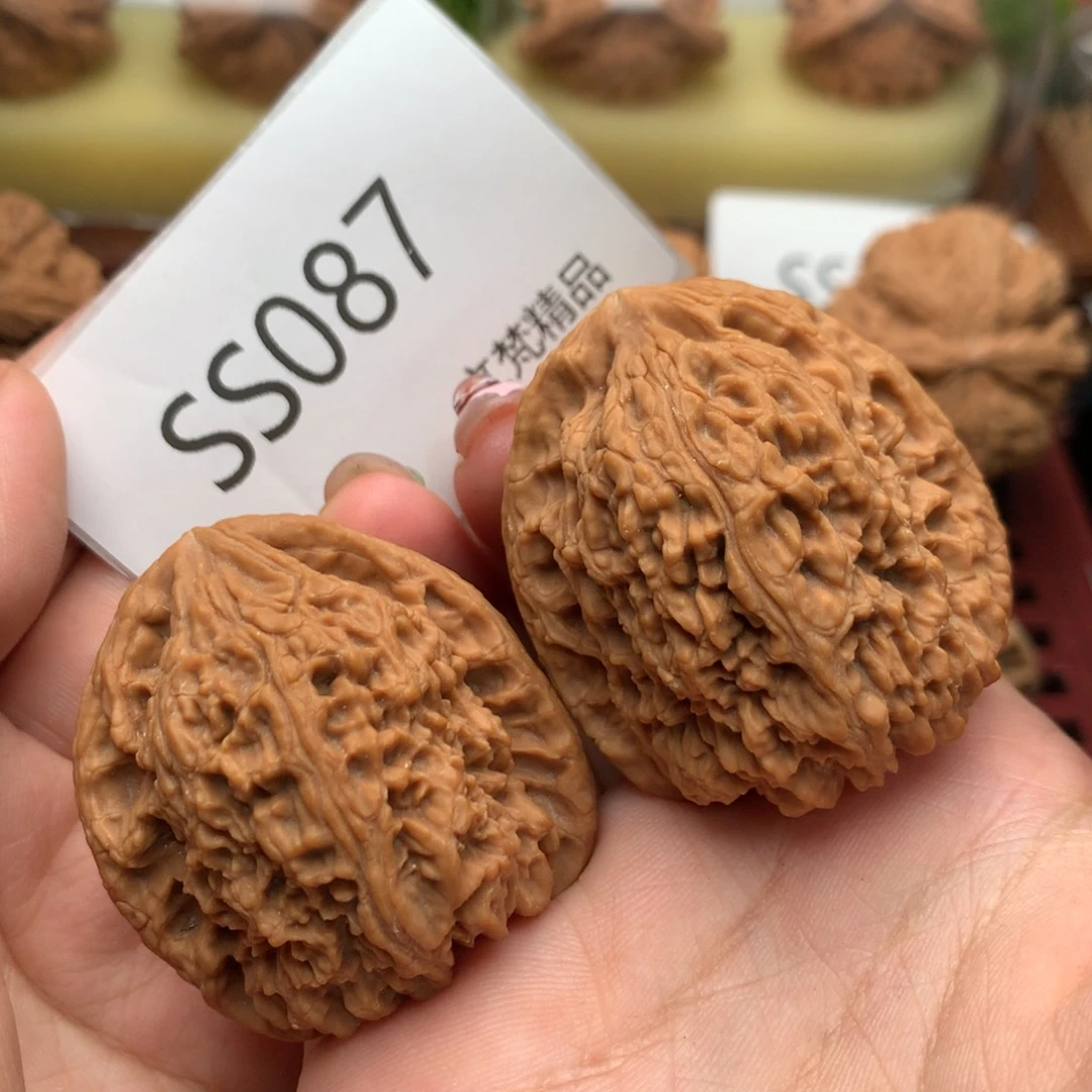 把件文玩核桃全品南疆石40