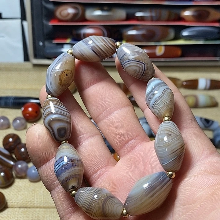 玛瑙/玉髓合金颈饰
