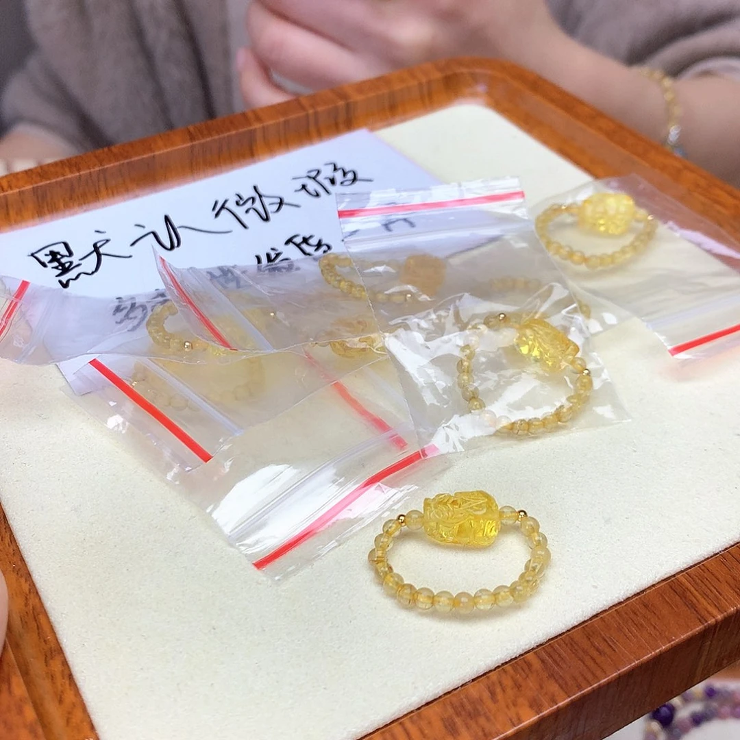 琥珀吊坠(不含链)未镶嵌