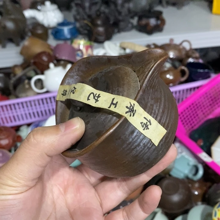 陶瓷艺术品及陶瓷壶