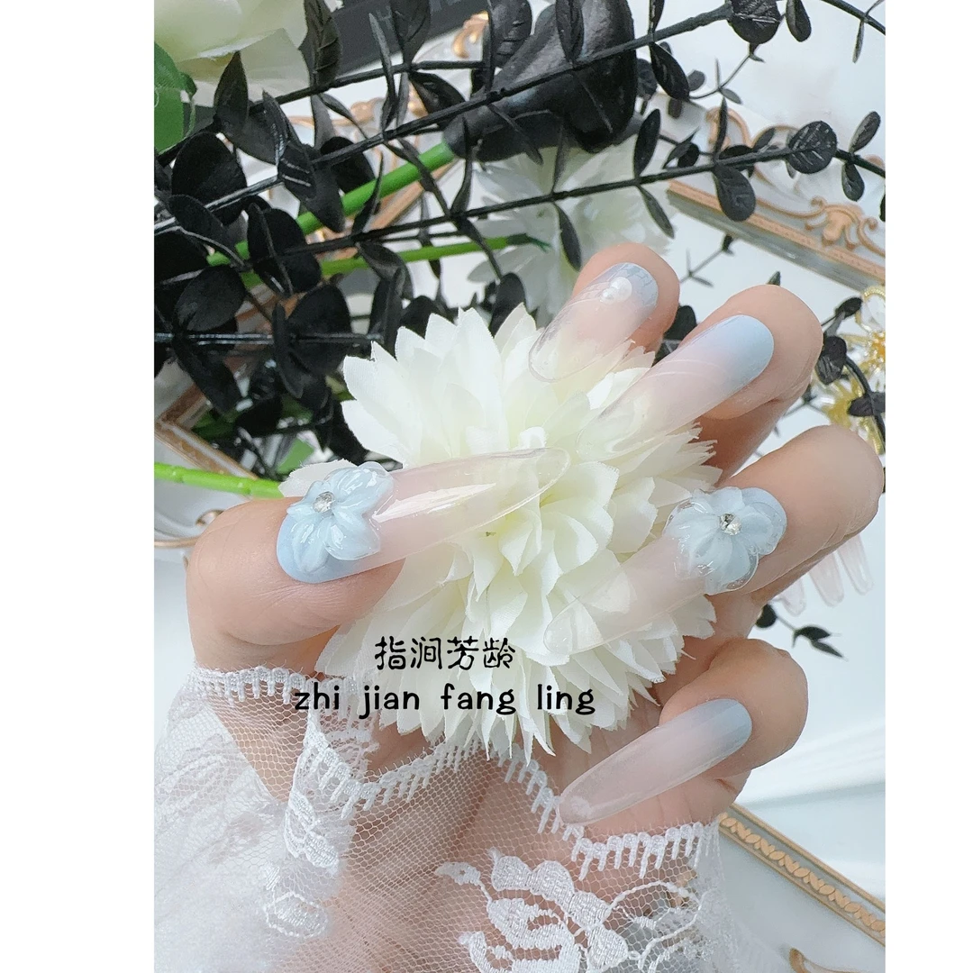 手工穿戴甲裸色渐变立体冰花设计显白轻奢高级感长尖甲