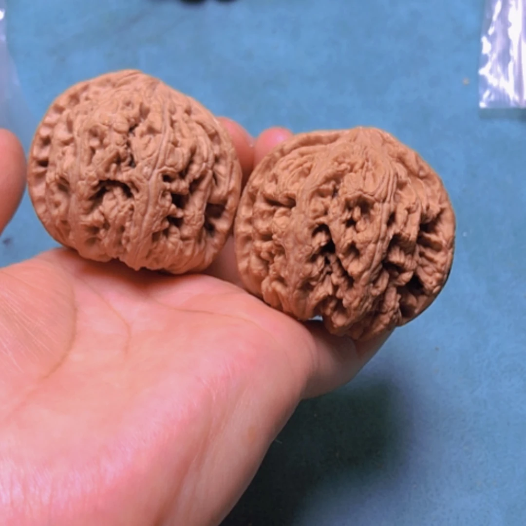 【闪购商品】核桃摆件47粗筋练手对