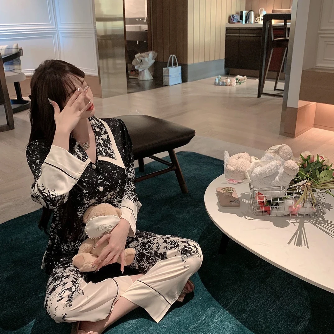 【小Yee家】laolao嘉伯丽尔高级轻奢长袖睡衣套装缎面