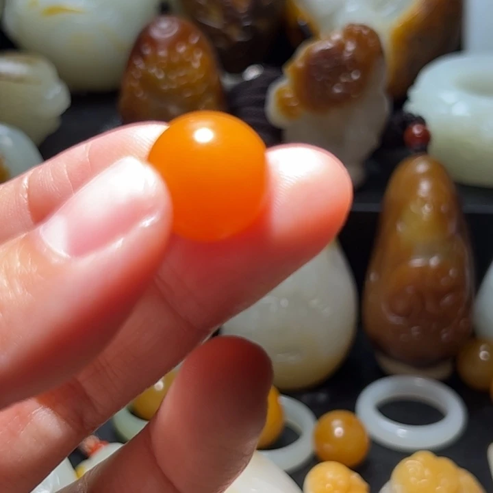 小***物和田玉未镶嵌颈饰