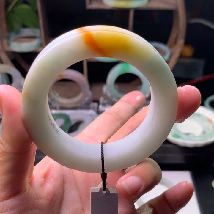 未镶嵌翡翠定制翡翠