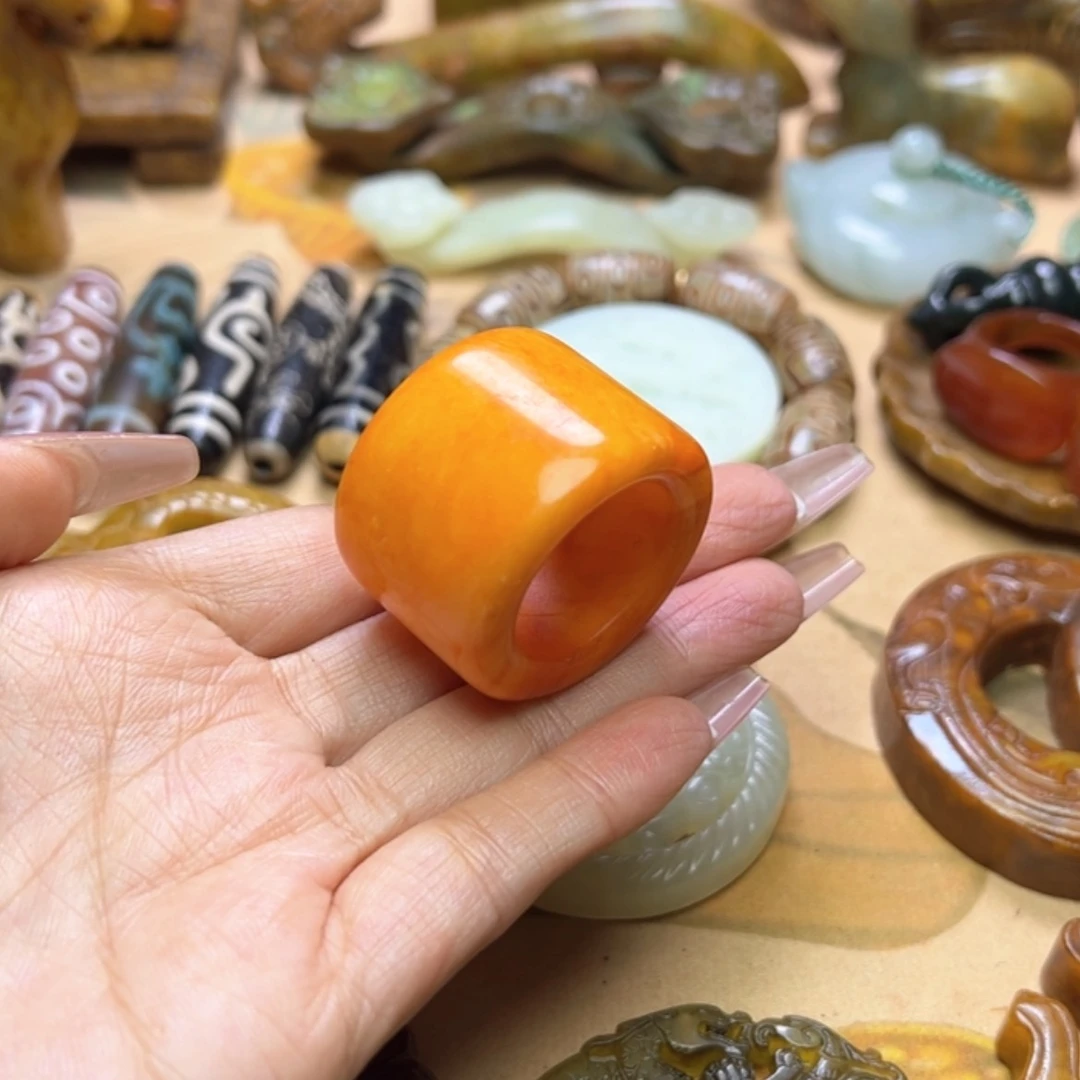 【闪购商品】蛇纹石玉颈饰未镶嵌