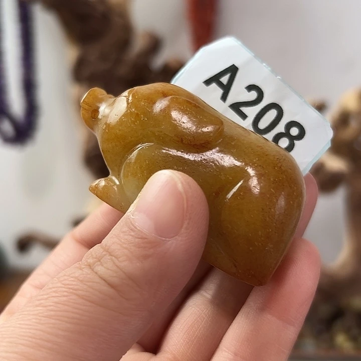 人***熟和田玉（糖玉）未镶嵌颈饰