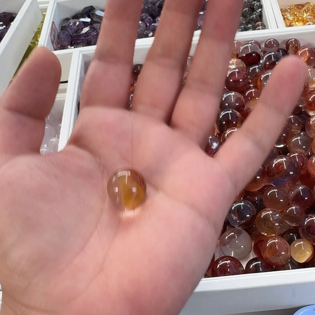 d***t水晶手串未镶嵌浇花单珠