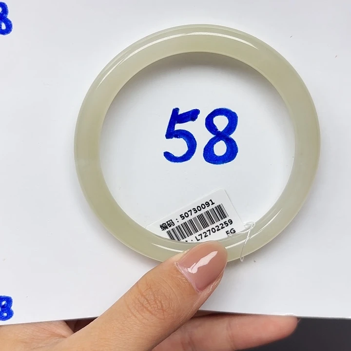 和田玉未镶嵌手镯0091