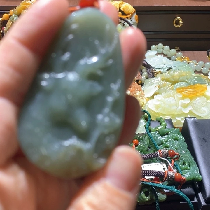 岫玉毛衣链未镶嵌