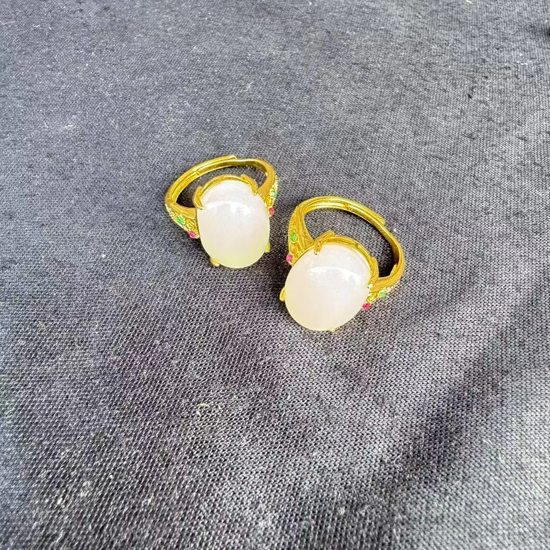 D107 天然和田玉戒指 拍一发一多样性发其一