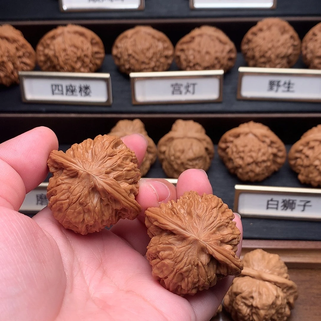 文玩核桃吊坠天****姨87号山地磨40。+