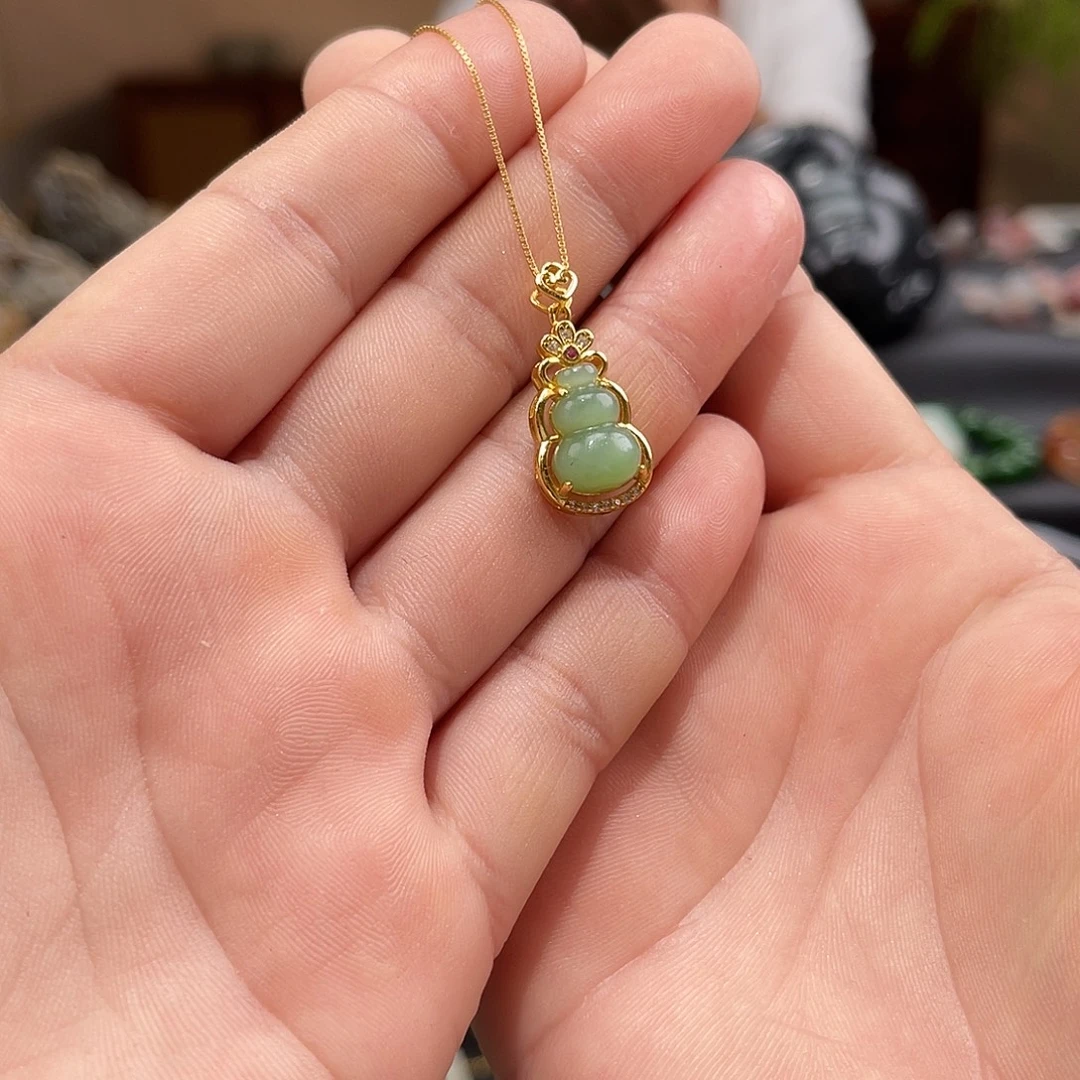 和田玉银S925镀金镶嵌颈饰