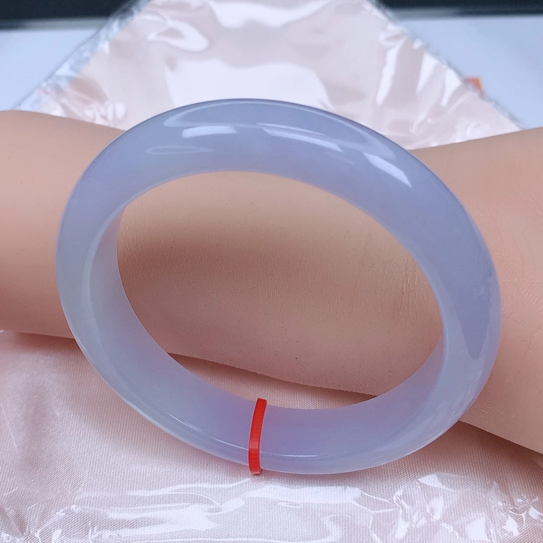 【闪购商品】未镶嵌手镯翡翠，56