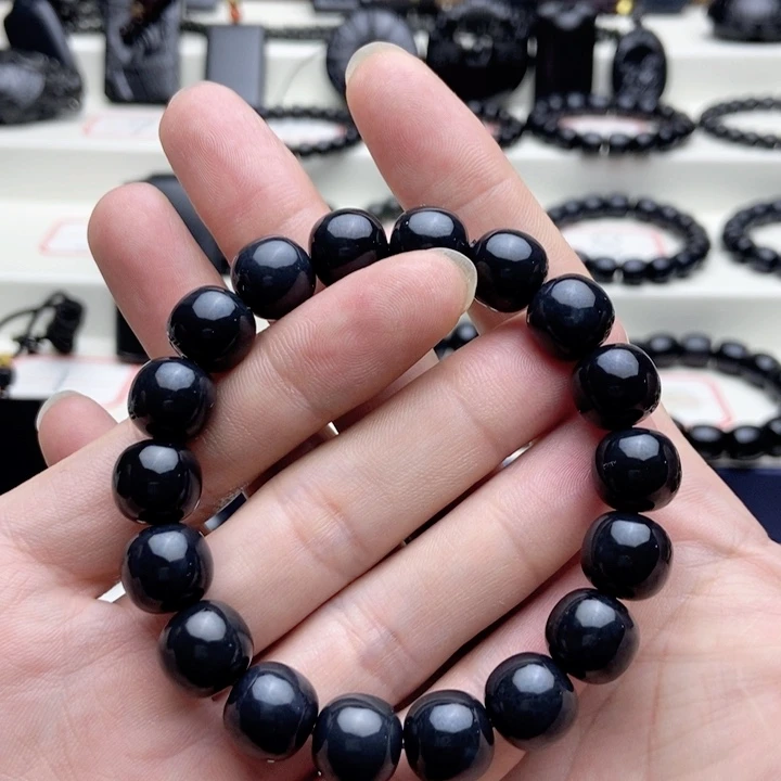 未镶嵌手链和田玉（墨玉）12精工老型手串羊脂级98墨