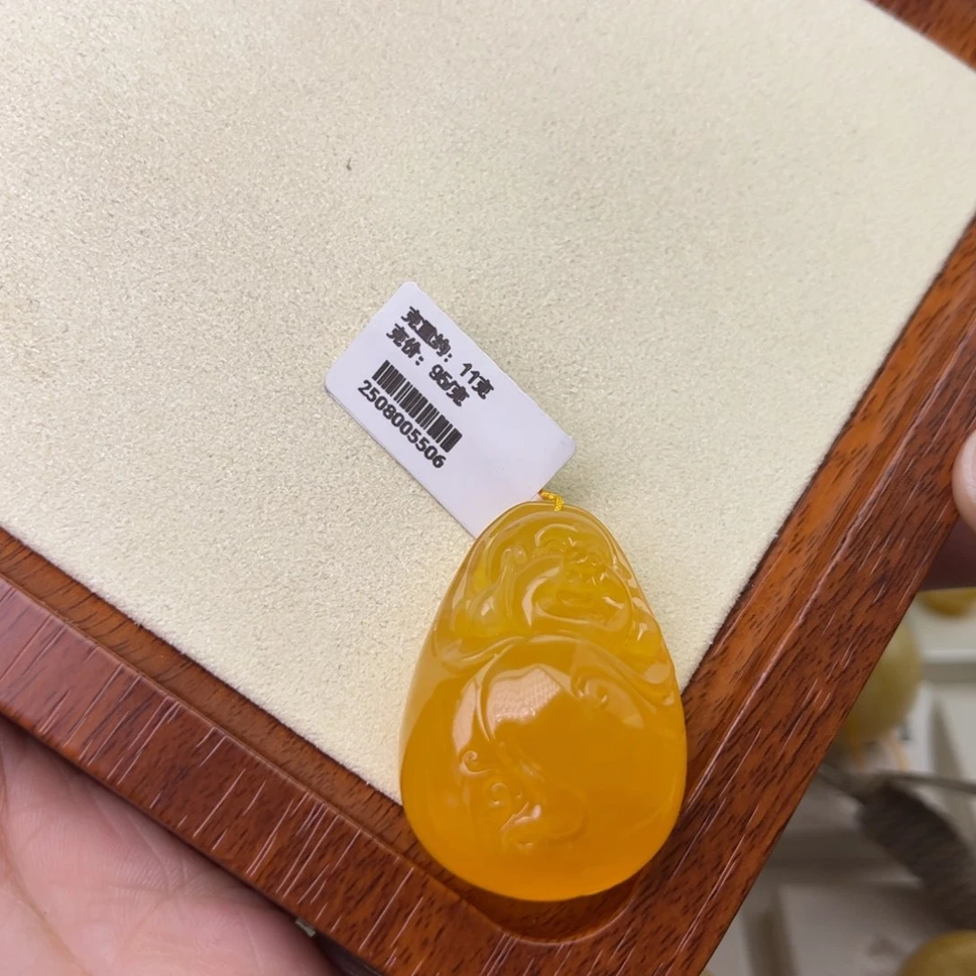 蜜蜡颈饰未镶嵌佛公