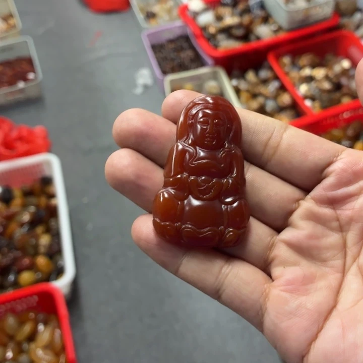 未镶嵌颈饰玛瑙/玉髓