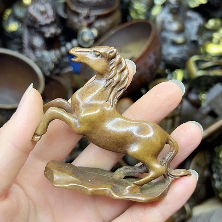 专属定制精美铜摆件