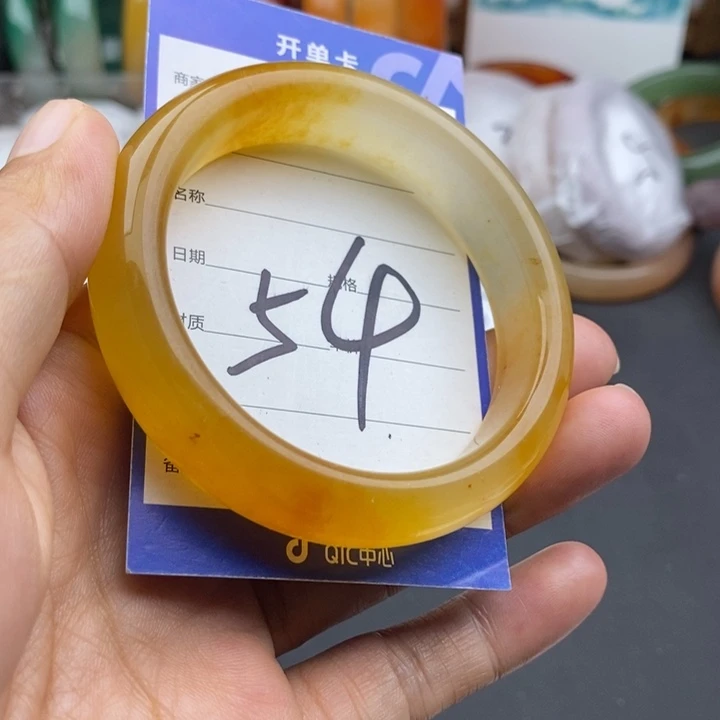 石英质玉未镶嵌手镯