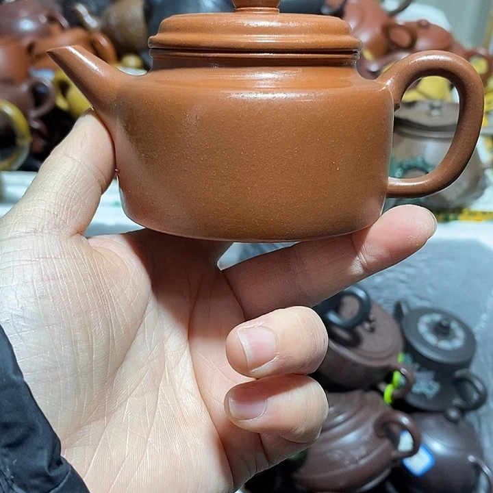 紫砂茶壶微瑕微笑