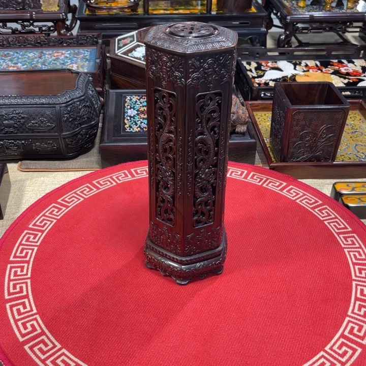 紫檀木类成套家具