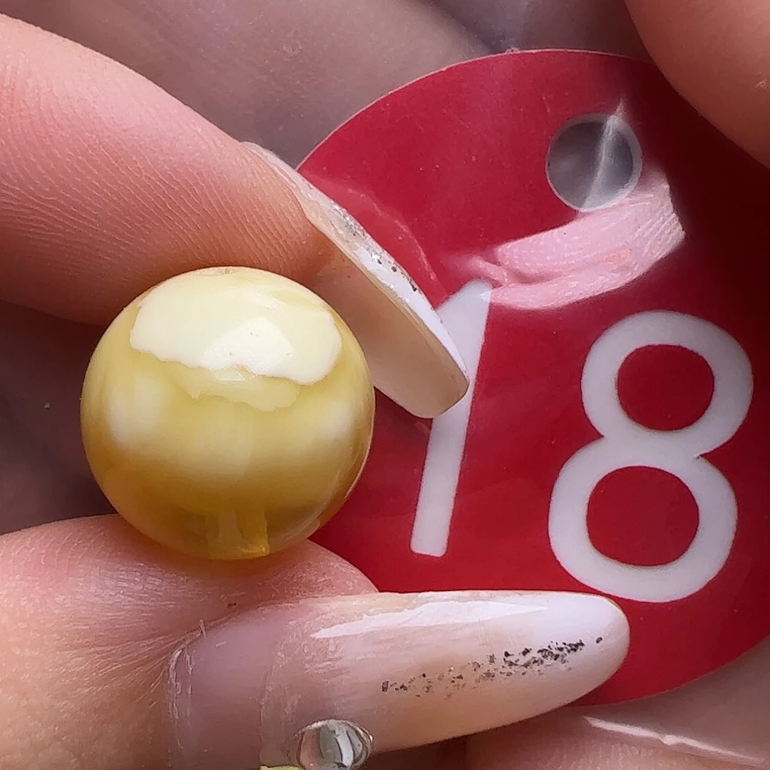 未镶嵌蜜蜡裸石微瑕13.3mm圆珠